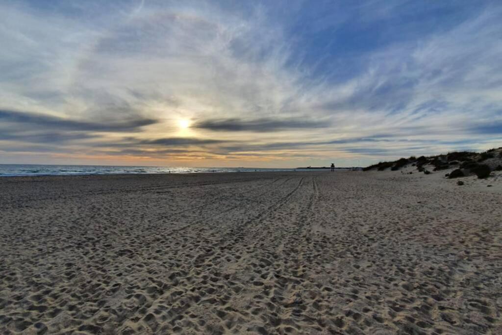 Amplio Con Wi-fi Y Aire Acondicionado Descansar Y Relajarse Chiclana de la Frontera