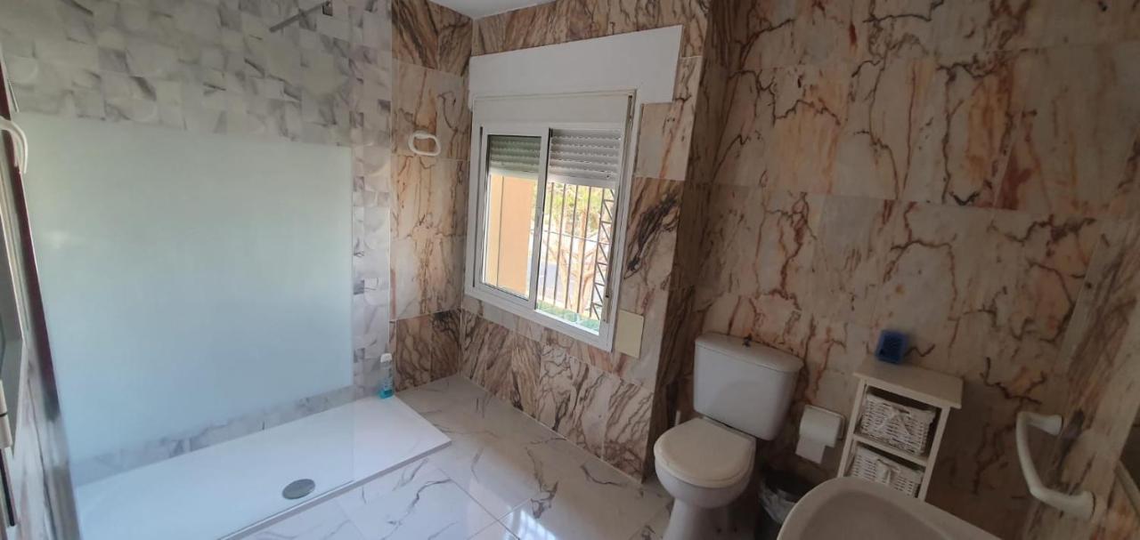 Amplio Con Wi-fi Y Aire Acondicionado Descansar Y Relajarse Apartment Chiclana de la Frontera